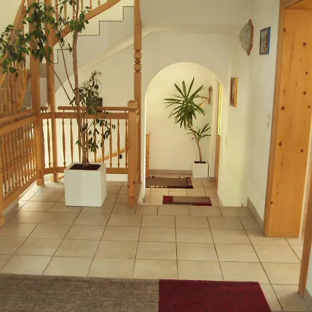 Haus Fuetsch * Virgen