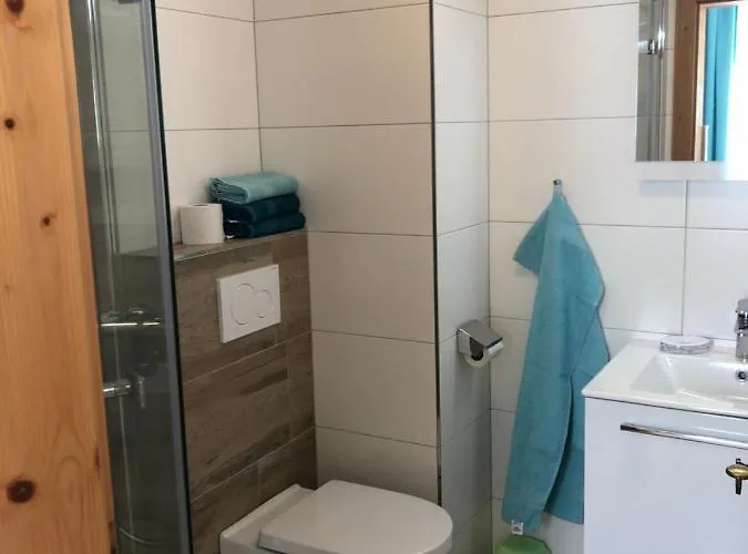 Haus Fuetsch Privatunterkunft *